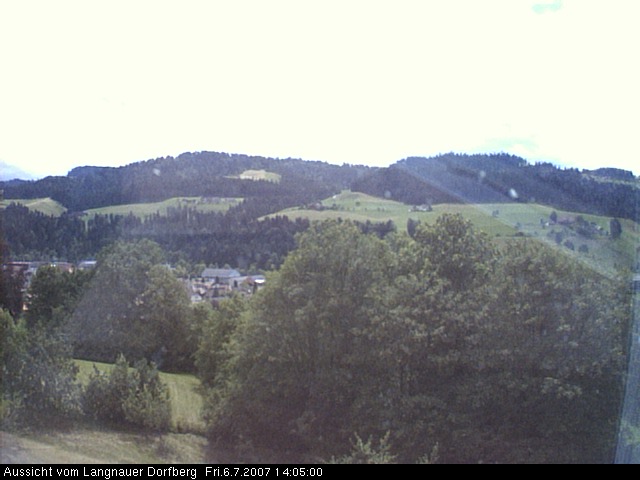 Webcam-Bild: Aussicht vom Dorfberg in Langnau 20070706-140500