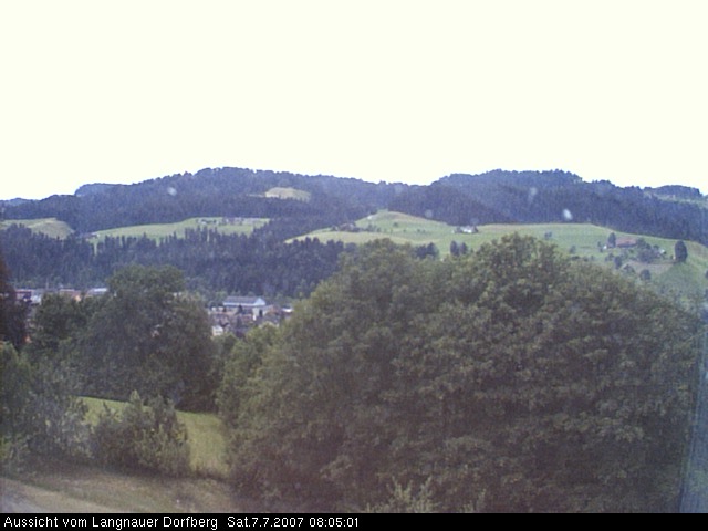 Webcam-Bild: Aussicht vom Dorfberg in Langnau 20070707-080500