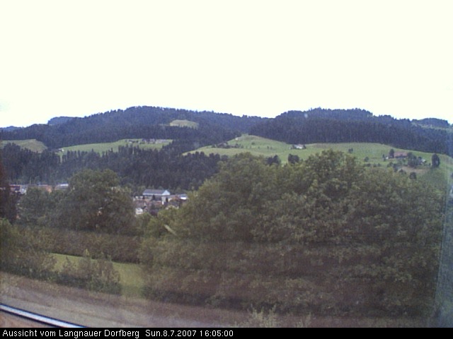 Webcam-Bild: Aussicht vom Dorfberg in Langnau 20070708-160500