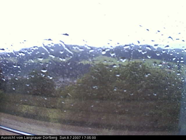 Webcam-Bild: Aussicht vom Dorfberg in Langnau 20070708-170500