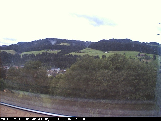 Webcam-Bild: Aussicht vom Dorfberg in Langnau 20070710-100500