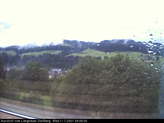 Webcam-Bild: Aussicht vom Dorfberg in Langnau 20070711-090500