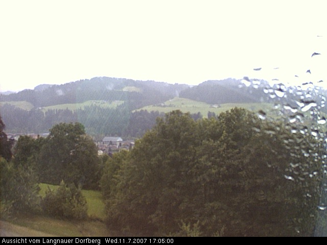 Webcam-Bild: Aussicht vom Dorfberg in Langnau 20070711-170500