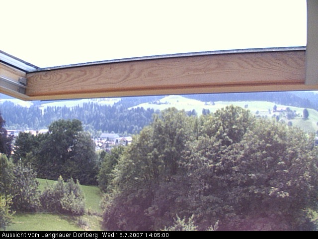 Webcam-Bild: Aussicht vom Dorfberg in Langnau 20070718-140500