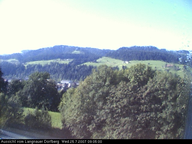 Webcam-Bild: Aussicht vom Dorfberg in Langnau 20070725-090500