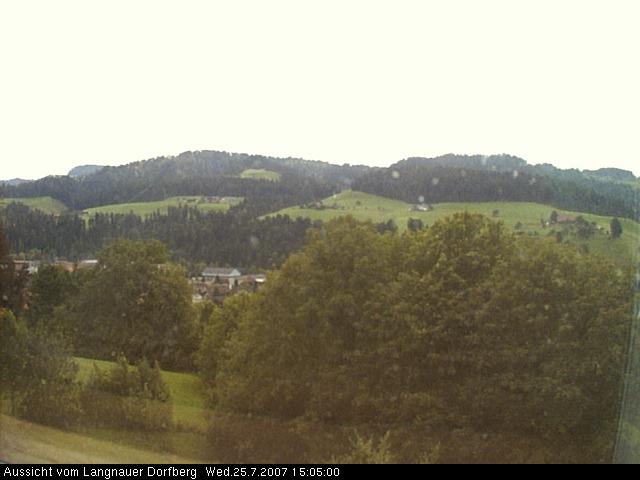 Webcam-Bild: Aussicht vom Dorfberg in Langnau 20070725-150500