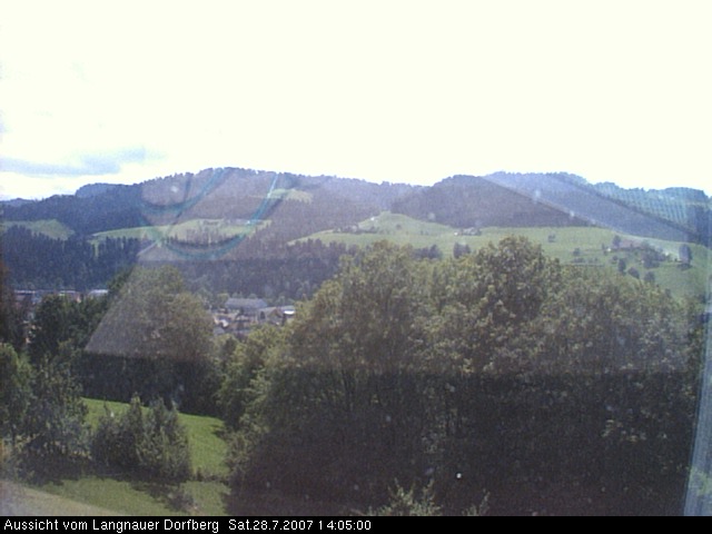 Webcam-Bild: Aussicht vom Dorfberg in Langnau 20070728-140500