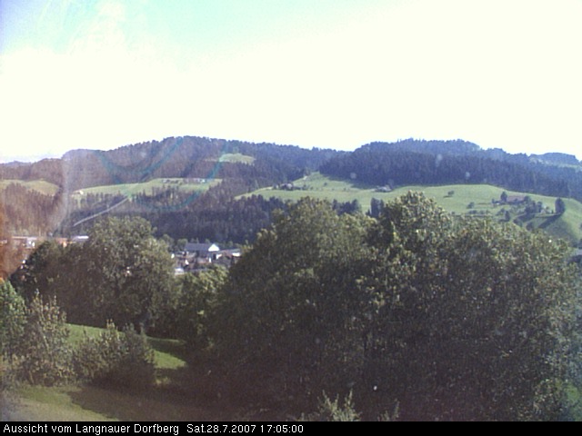 Webcam-Bild: Aussicht vom Dorfberg in Langnau 20070728-170500