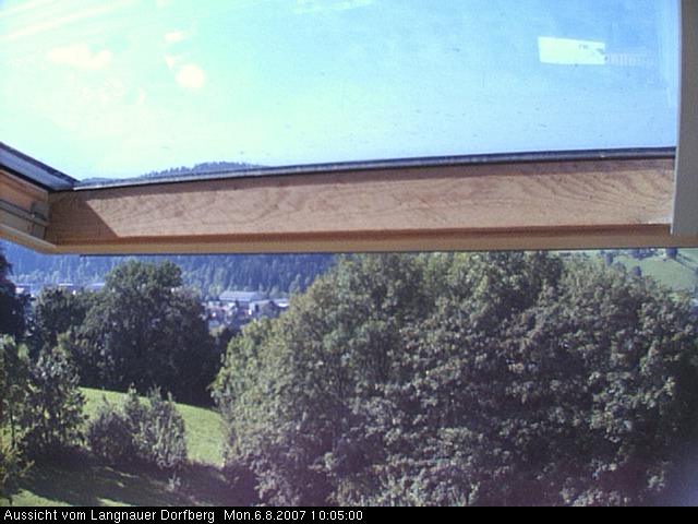 Webcam-Bild: Aussicht vom Dorfberg in Langnau 20070806-100500