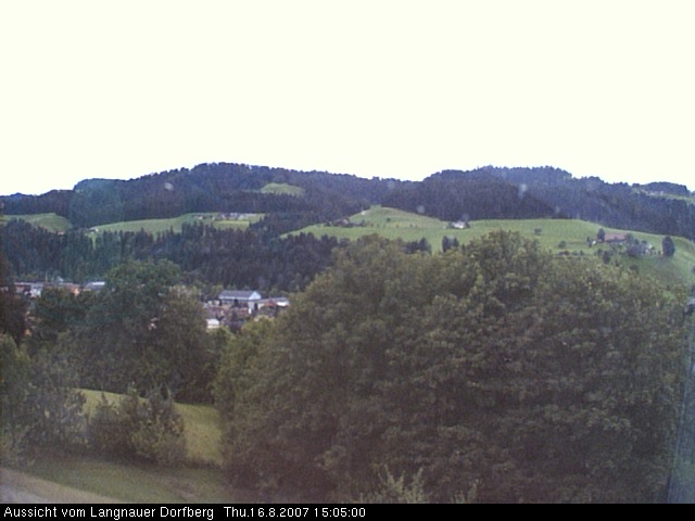 Webcam-Bild: Aussicht vom Dorfberg in Langnau 20070816-150500