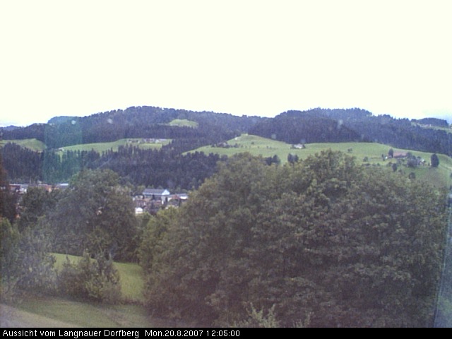 Webcam-Bild: Aussicht vom Dorfberg in Langnau 20070820-120500