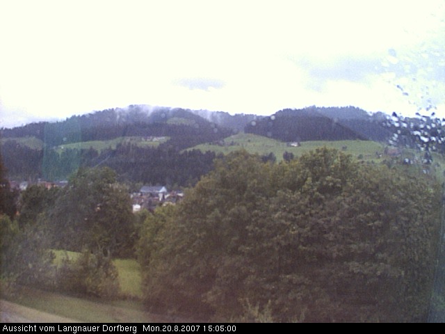 Webcam-Bild: Aussicht vom Dorfberg in Langnau 20070820-150500
