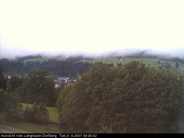Webcam-Bild: Aussicht vom Dorfberg in Langnau 20070821-080502