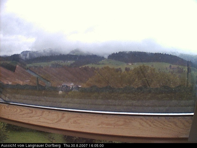 Webcam-Bild: Aussicht vom Dorfberg in Langnau 20070830-160500