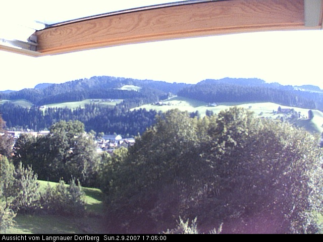 Webcam-Bild: Aussicht vom Dorfberg in Langnau 20070902-170500