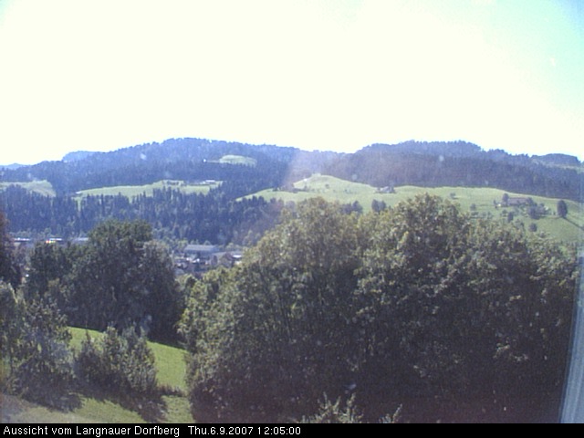 Webcam-Bild: Aussicht vom Dorfberg in Langnau 20070906-120500