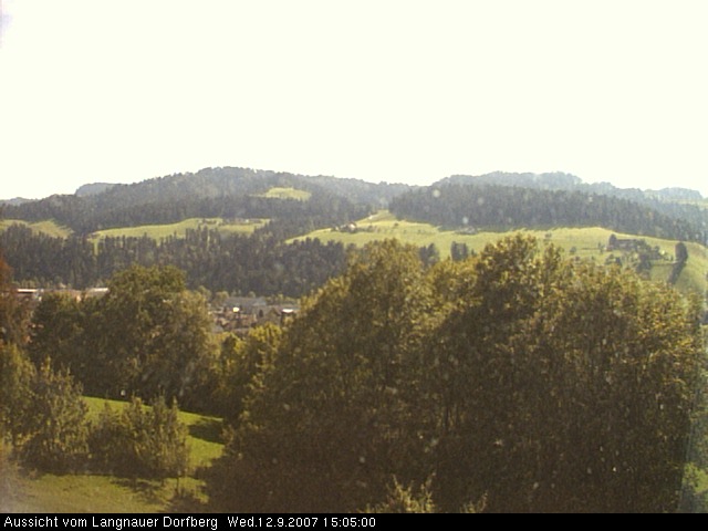 Webcam-Bild: Aussicht vom Dorfberg in Langnau 20070912-150500