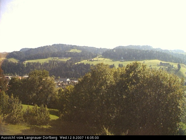 Webcam-Bild: Aussicht vom Dorfberg in Langnau 20070912-160500