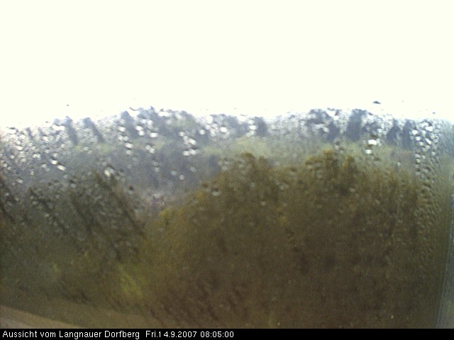 Webcam-Bild: Aussicht vom Dorfberg in Langnau 20070914-080500