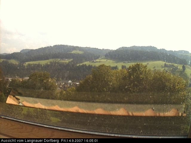 Webcam-Bild: Aussicht vom Dorfberg in Langnau 20070914-160501