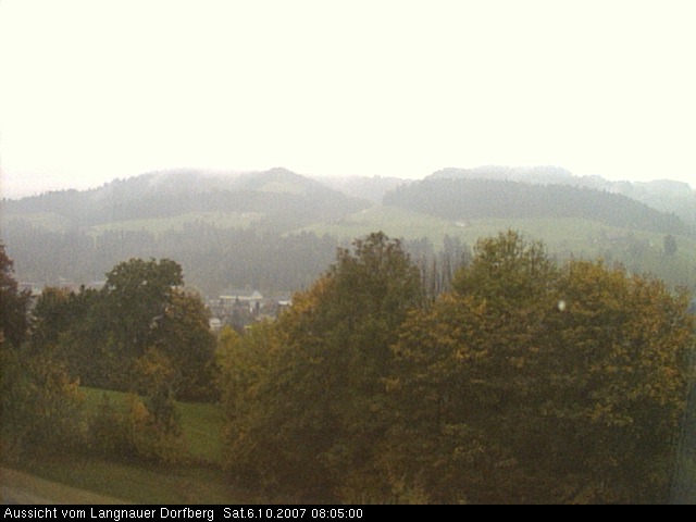Webcam-Bild: Aussicht vom Dorfberg in Langnau 20071006-080500