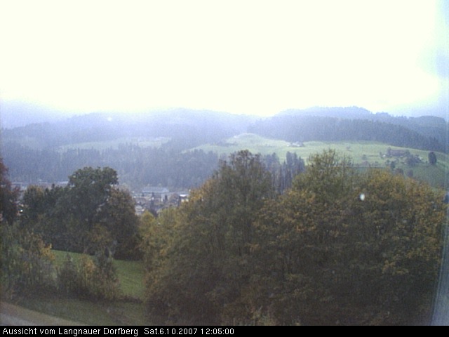 Webcam-Bild: Aussicht vom Dorfberg in Langnau 20071006-120500