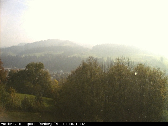 Webcam-Bild: Aussicht vom Dorfberg in Langnau 20071012-160500