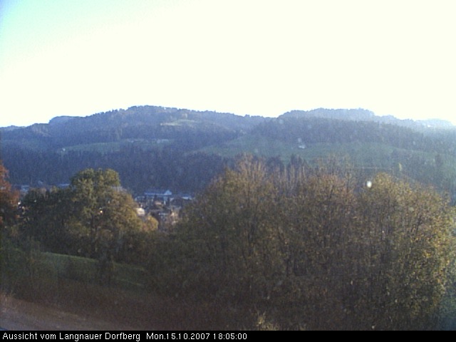 Webcam-Bild: Aussicht vom Dorfberg in Langnau 20071015-180500