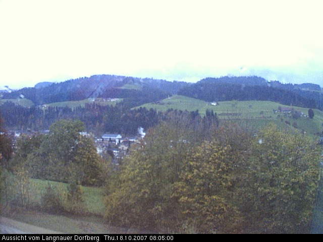 Webcam-Bild: Aussicht vom Dorfberg in Langnau 20071018-080500