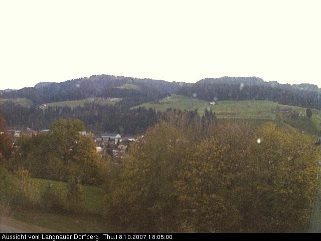 Webcam-Bild: Aussicht vom Dorfberg in Langnau 20071018-180500
