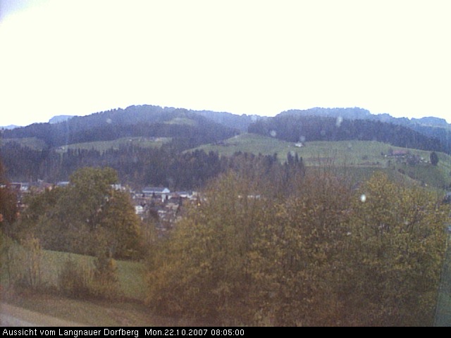 Webcam-Bild: Aussicht vom Dorfberg in Langnau 20071022-080500