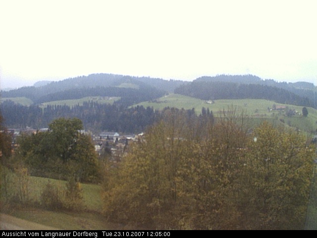 Webcam-Bild: Aussicht vom Dorfberg in Langnau 20071023-120500