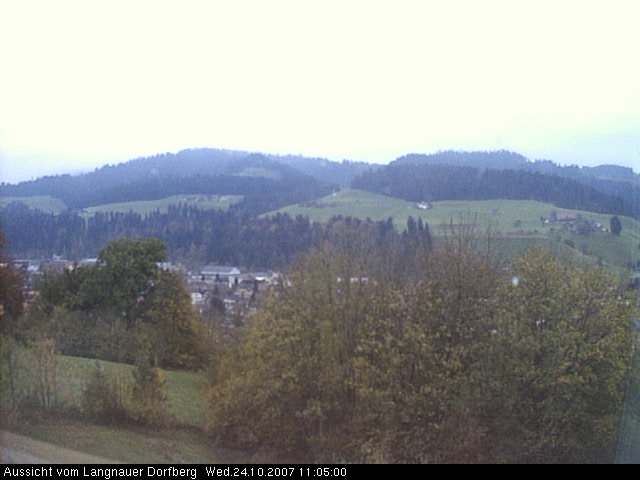Webcam-Bild: Aussicht vom Dorfberg in Langnau 20071024-110500