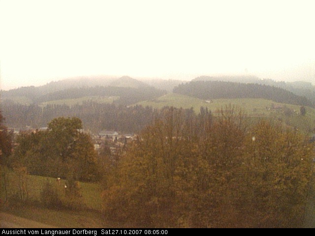 Webcam-Bild: Aussicht vom Dorfberg in Langnau 20071027-080500