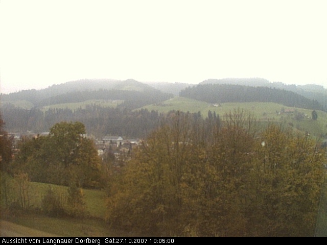 Webcam-Bild: Aussicht vom Dorfberg in Langnau 20071027-100500