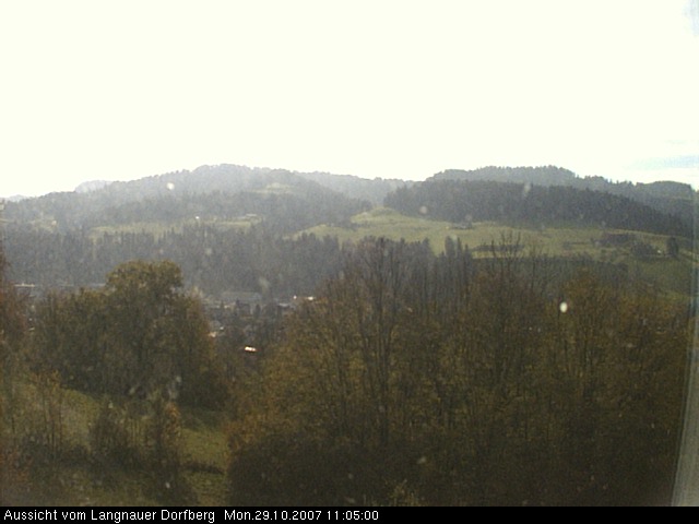 Webcam-Bild: Aussicht vom Dorfberg in Langnau 20071029-110500