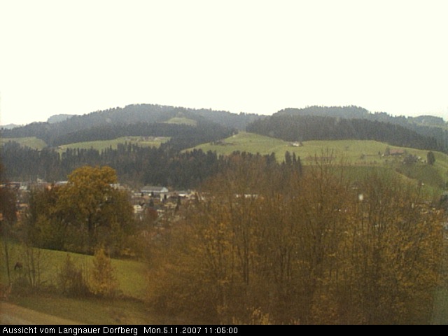 Webcam-Bild: Aussicht vom Dorfberg in Langnau 20071105-110500