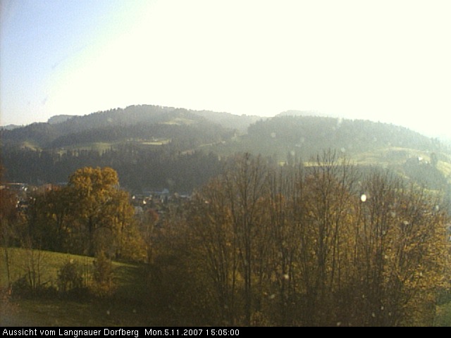 Webcam-Bild: Aussicht vom Dorfberg in Langnau 20071105-150500