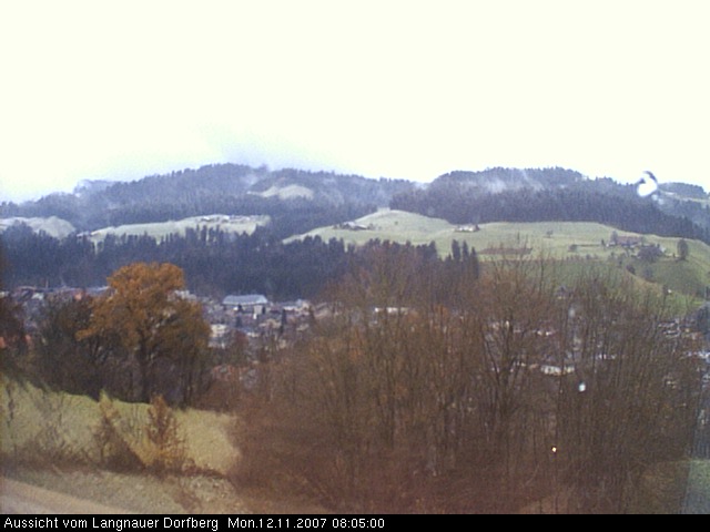 Webcam-Bild: Aussicht vom Dorfberg in Langnau 20071112-080500