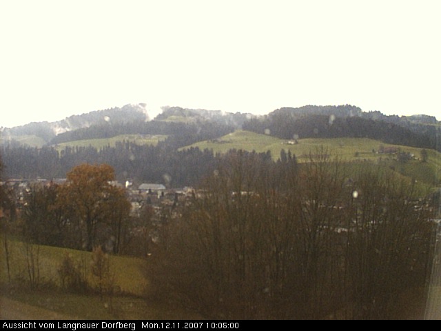 Webcam-Bild: Aussicht vom Dorfberg in Langnau 20071112-100500