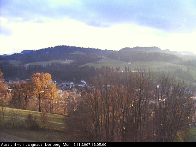 Webcam-Bild: Aussicht vom Dorfberg in Langnau 20071112-160500