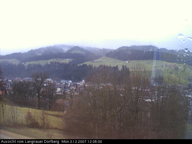 Webcam-Bild: Aussicht vom Dorfberg in Langnau 20071203-120500