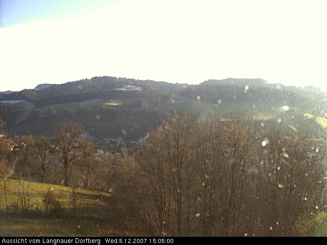 Webcam-Bild: Aussicht vom Dorfberg in Langnau 20071205-150500