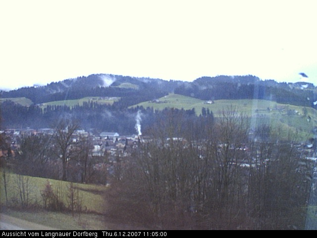 Webcam-Bild: Aussicht vom Dorfberg in Langnau 20071206-110500