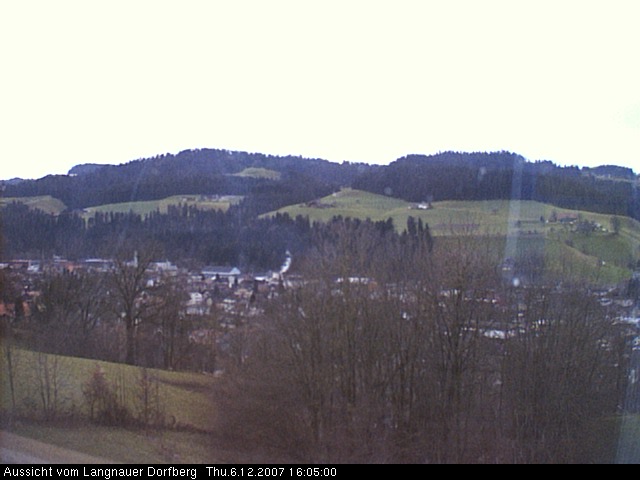 Webcam-Bild: Aussicht vom Dorfberg in Langnau 20071206-160500