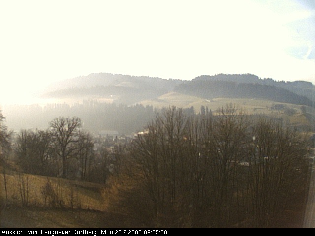 Webcam-Bild: Aussicht vom Dorfberg in Langnau 20080225-090500