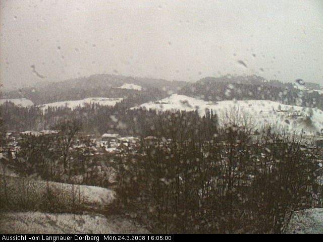 Webcam-Bild: Aussicht vom Dorfberg in Langnau 20080324-160500