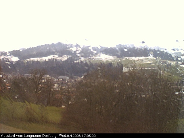 Webcam-Bild: Aussicht vom Dorfberg in Langnau 20080409-170500