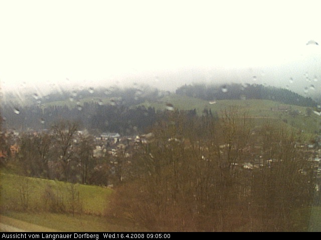 Webcam-Bild: Aussicht vom Dorfberg in Langnau 20080416-090500