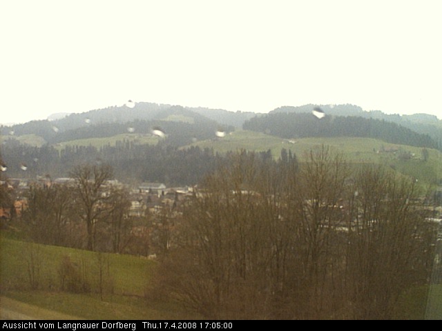 Webcam-Bild: Aussicht vom Dorfberg in Langnau 20080417-170500